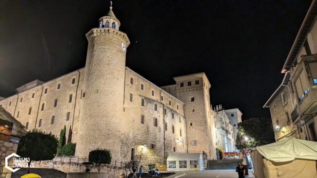 Panorámica del palacio de Oña